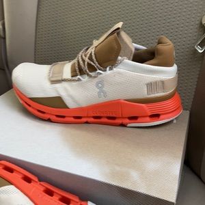 Women’s on cloud tennis shoes